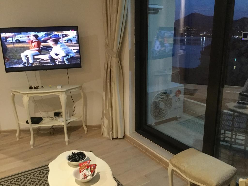 Apartment Sunset Rafailovici Ngoại thất bức ảnh